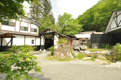 湯めぐりテーマパーク 龍洞