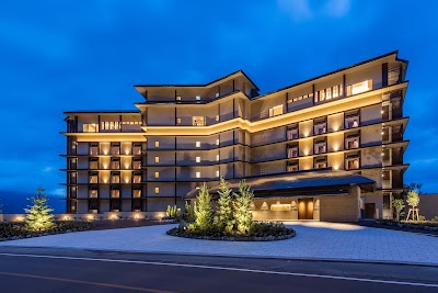 ザ・レイクスイート湖の栖