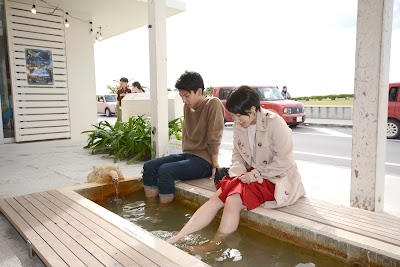 瀬長島 Umikaji Terace 天然温泉の源泉足湯