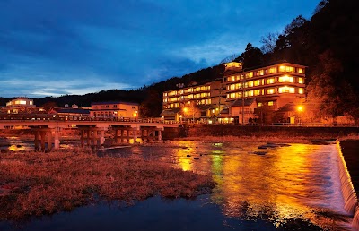 三朝温泉旅館 三朝薬師の湯 万翆楼