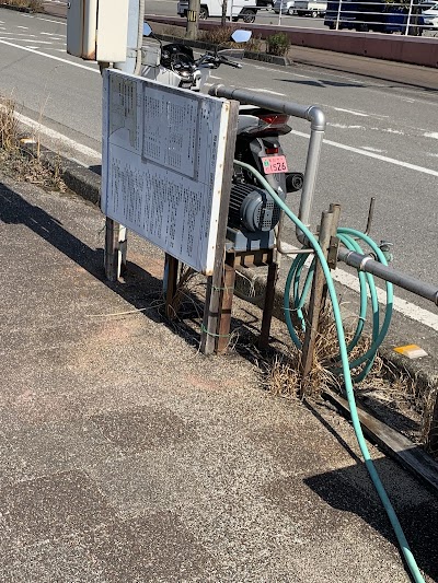 桐間温泉源泉汲場