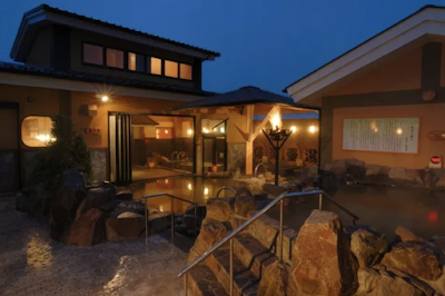 野天湯元 湯快爽快『湯けむり横丁』・みさと・